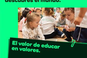 FUNDACION VICTORIA_CAMPAÑA ESCOLARIZACION 2026_CENTROS DE EDUCACIÓN INFANTIL_1080x1350_Mesa de trabajo 1 copia 8